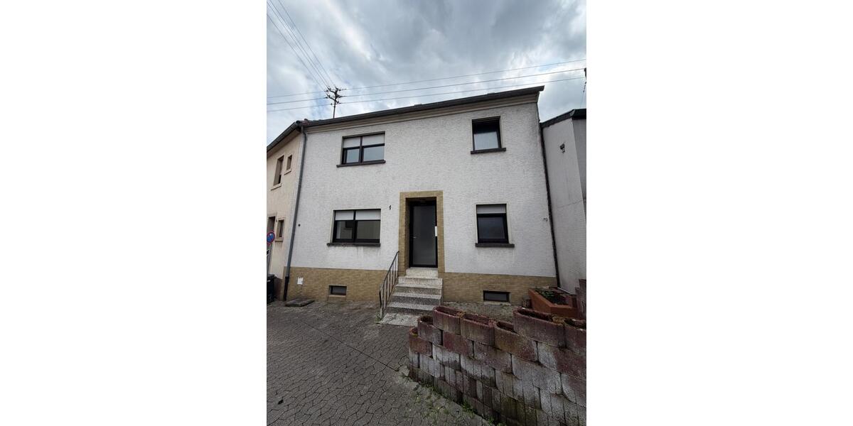 Mehrfamilienhaus, Wohnhaus Quierschied - 5 Zimmer, 184 m&sup2;, 149.000&euro; | Angebot:26982790