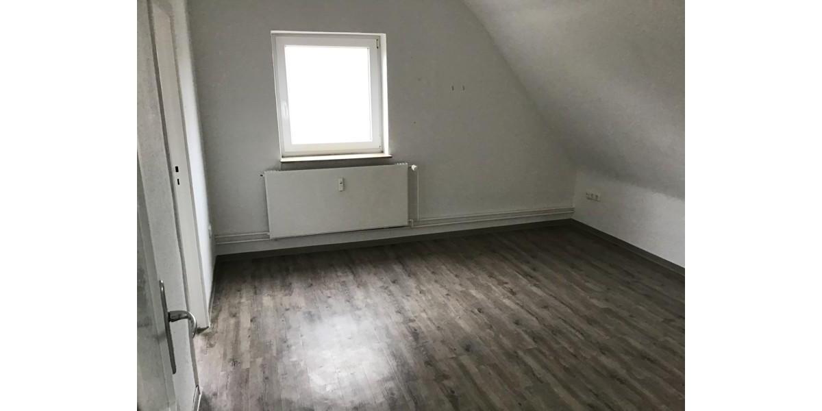Dachgeschoßwohnung Lübeck Sankt Jürgen - 2 Zimmer, 51 m&sup2;, 507&euro; | Angebot:26359131