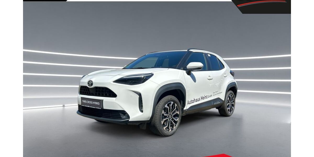 Toyota Yaris Cross 2.500 km 28.850 &euro; Overath 51491