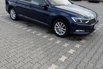 VW Passat Variant 222.000 km 8.990 &euro; Hillesheim 54576