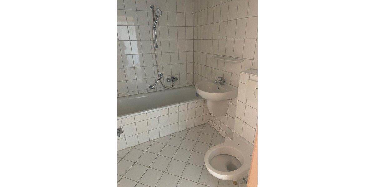 Etagenwohnung Torgelow - 3 Zimmer, 63 m&sup2;, 320&euro; | Angebot:26456352