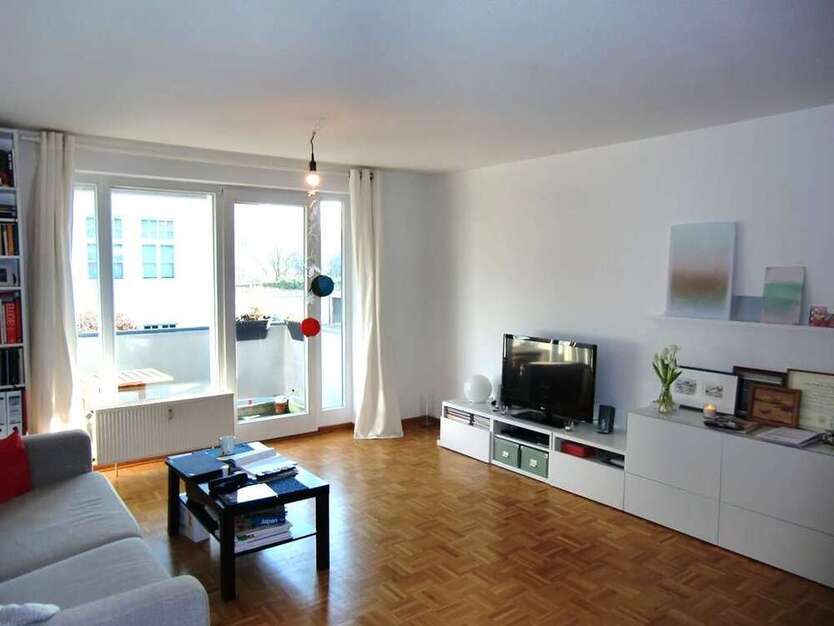 Wohnung zum Mieten in Düsseldorf 610 € 49 m²