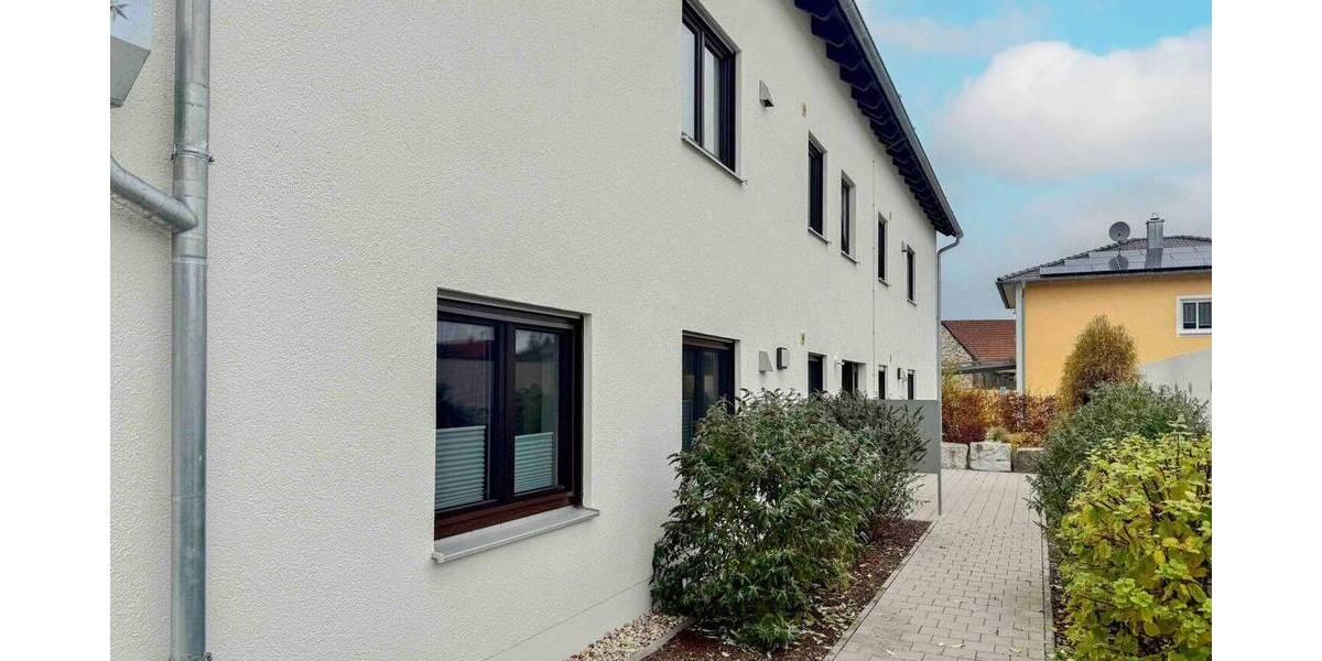 Etagenwohnung Teublitz Saltendorf - 3 Zimmer, 76 m&sup2;, 348.000&euro; | Angebot:25999068