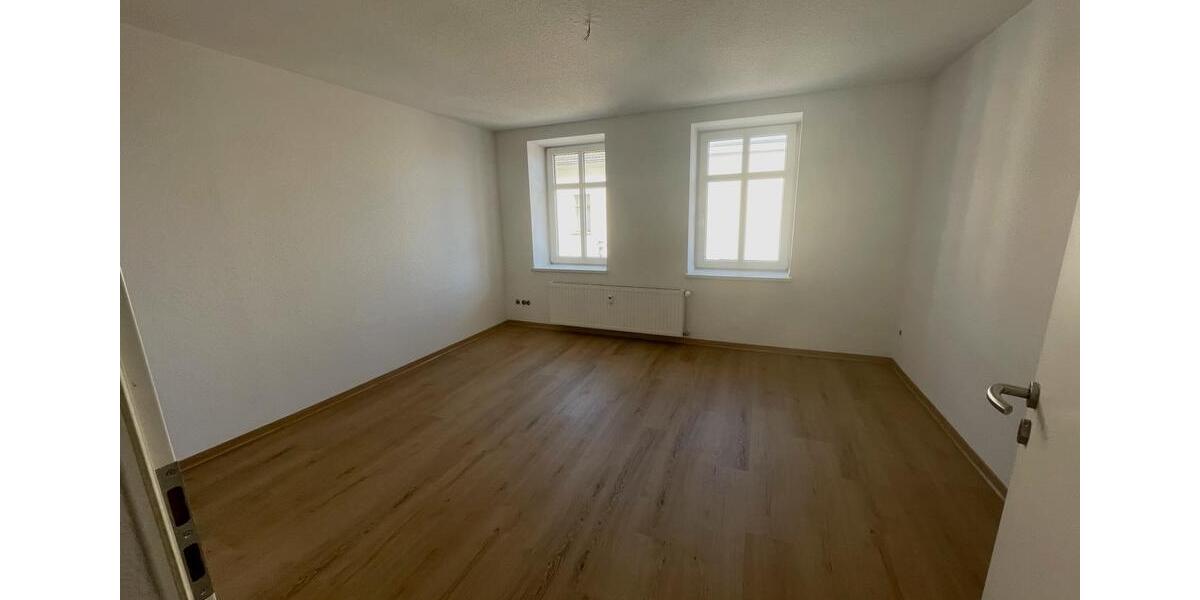 Etagenwohnung Staßfurt - 2 Zimmer, 45 m&sup2;, 4&euro; | Angebot:26398076