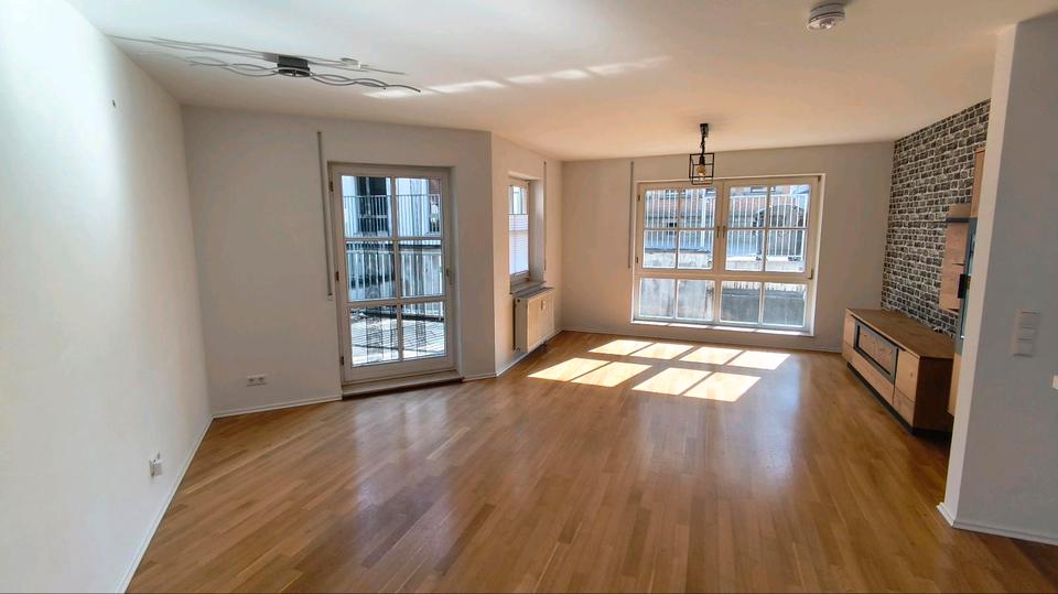 Erdgeschoßwohnung Hirrlingen - 3 Zimmer, 65 m&sup2;, 250.000&euro; | Angebot:26953354