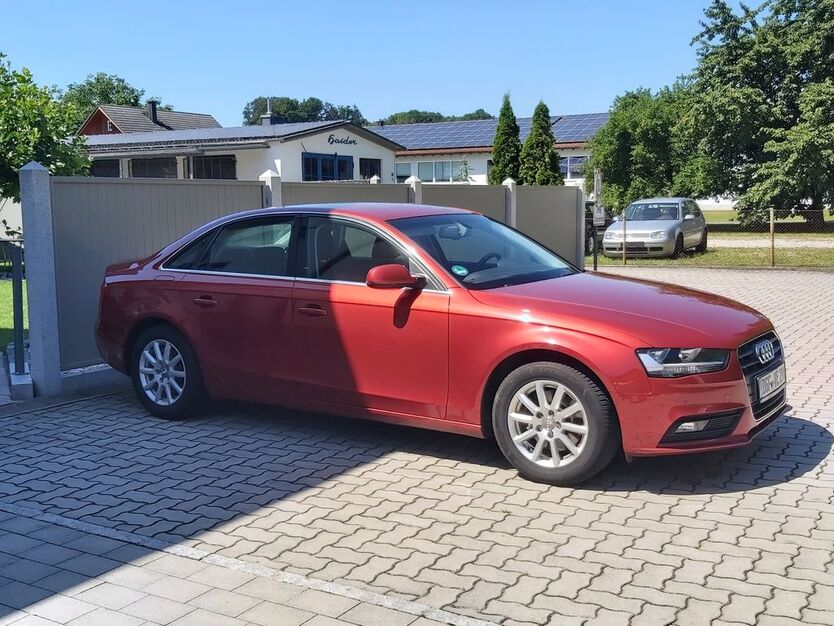 Audi A4 138.000 km 8.300 € Niederviehbach 84183