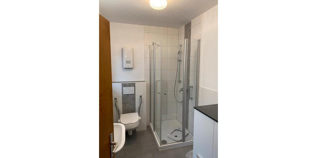 Erdgeschoßwohnung Boppard - 2 Zimmer, 85 m&sup2;, 700&euro; | Angebot:25991992