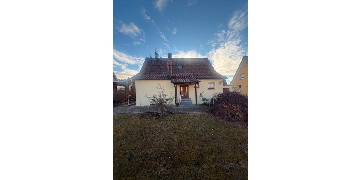 Einfamilienhaus Bad Saulgau - 5 Zimmer, 120 m&sup2;, 1.550&euro; | Angebot:26137754