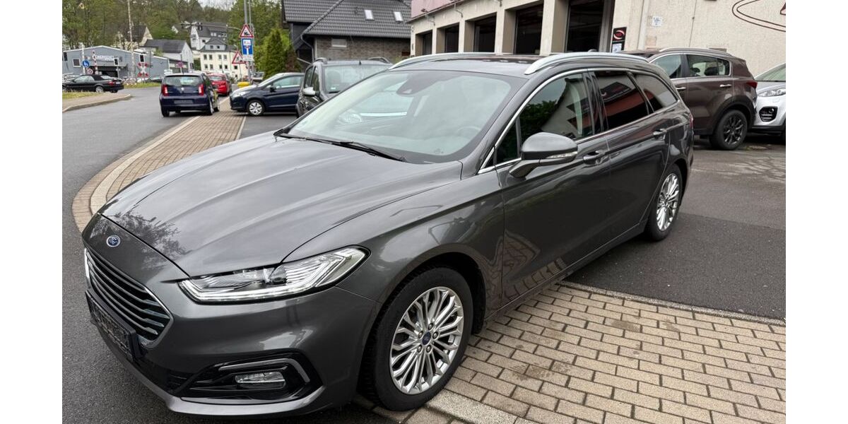 Ford Mondeo 110.800 km 13.499 &euro; Lüdenscheid 58515