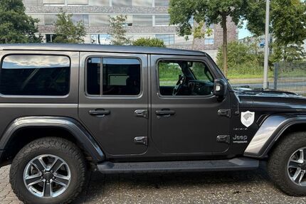 Jeep Wrangler 130.000 km 36.600 &euro; Achim 28832