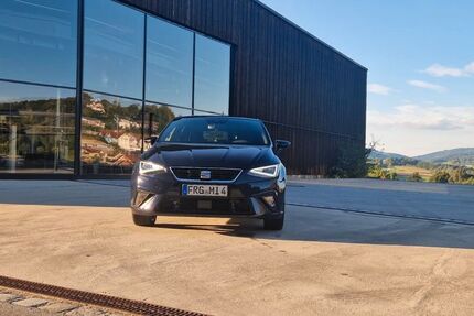 Seat Ibiza 20.150 km 25.450 € Waldkirchen 94065