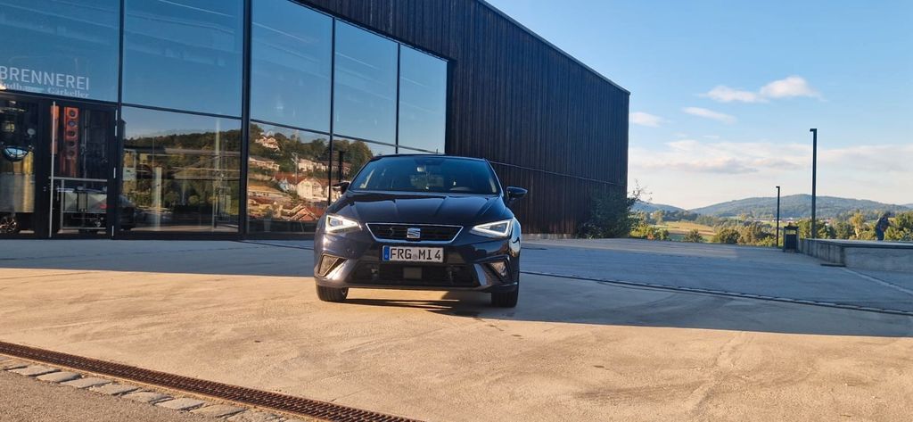 Seat Ibiza 20.150 km 25.450 € Waldkirchen 94065