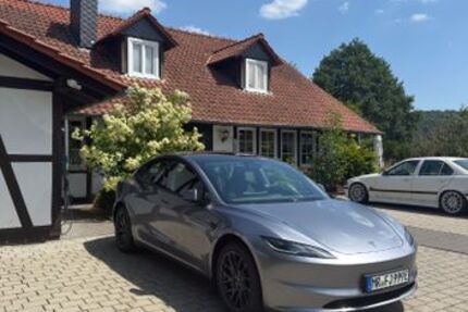 Tesla Model 3 17.400 km 48.500 &euro; Lahntal 35094