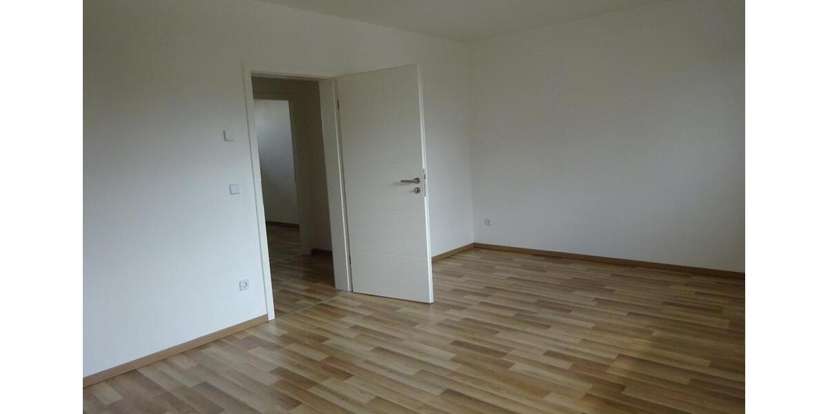 Reihenhaus Delitzsch - 5 Zimmer, 142 m&sup2;, 1.499&euro; | Angebot:26129553
