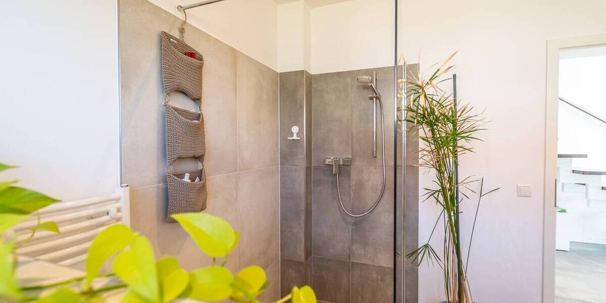 Einfamilienhaus Magdeburg Berliner Chaussee - 5 Zimmer, 168 m&sup2;, 2.000&euro; | Angebot:26454373