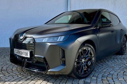 BMW iX 9.886 km 86.990 &euro; München 81245
