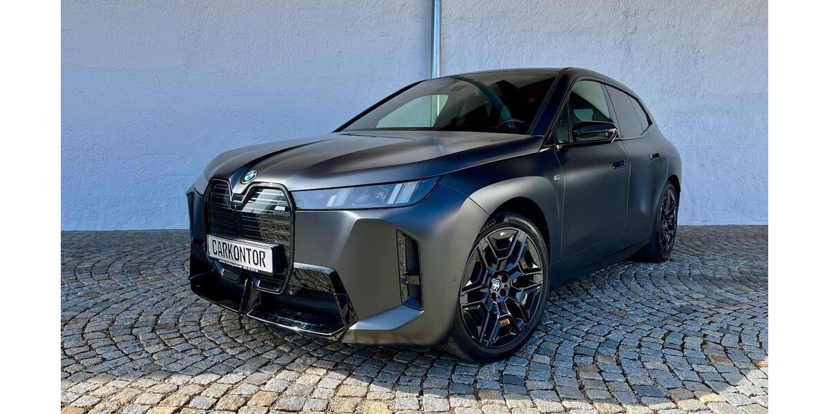 BMW iX 9.886 km 86.990 &euro; München 81245