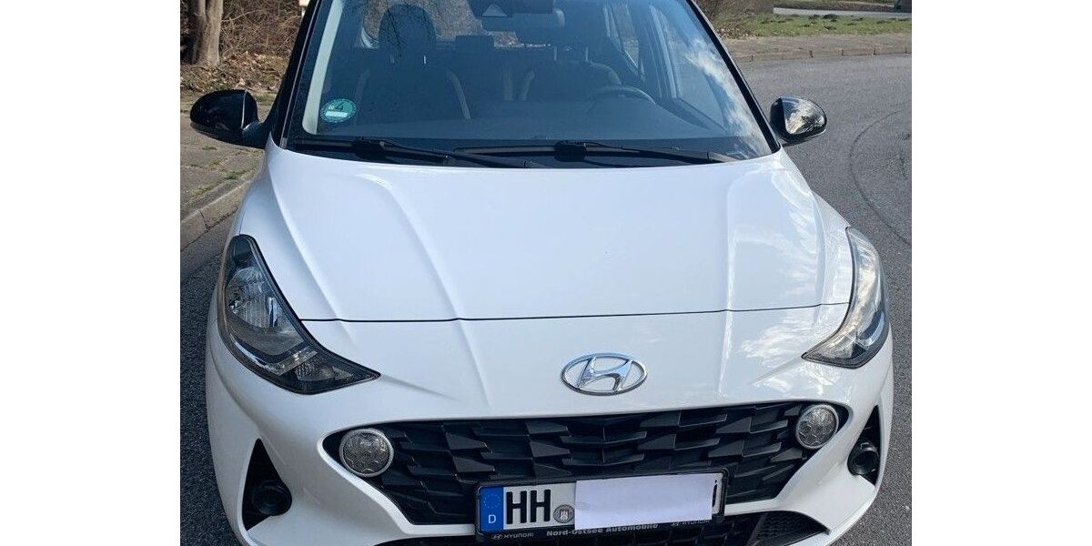Hyundai i10 64.500 km 11.800 &euro; Hamburg 22119