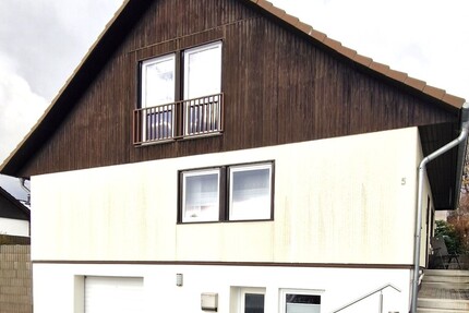 Charmantes Einfamilienhaus mit Garage & Ausbaupotenzial in ruhiger Wohnlage von Reichshof-Berghausen zimmer