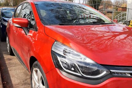 Renault Clio 35.000 km 7.300 &euro; Hamburg 22523