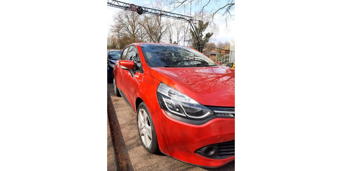 Renault Clio 35.000 km 7.300 &euro; Hamburg 22523