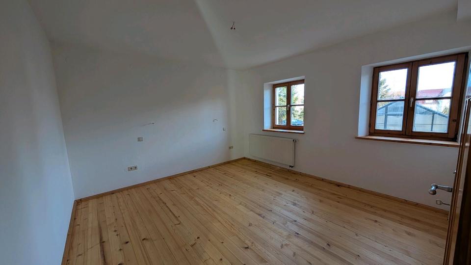 Erdgeschoßwohnung Feuchtwangen - 3 Zimmer, 80 m&sup2;, 750&euro; | Angebot:26055676