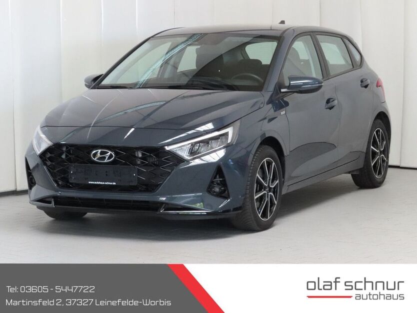 i20