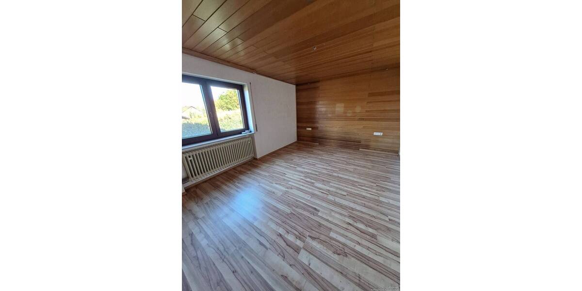 Einfamilienhaus Greding - 9 Zimmer, 211 m&sup2;, 547.000&euro; | Angebot:26658846