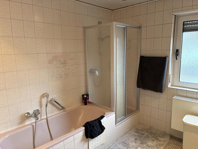 ObjNr:19744 - Sehr gepflegtes Objekt mit Wohn- und Gewerbefläche in Schifferstadt! 10 zimmer