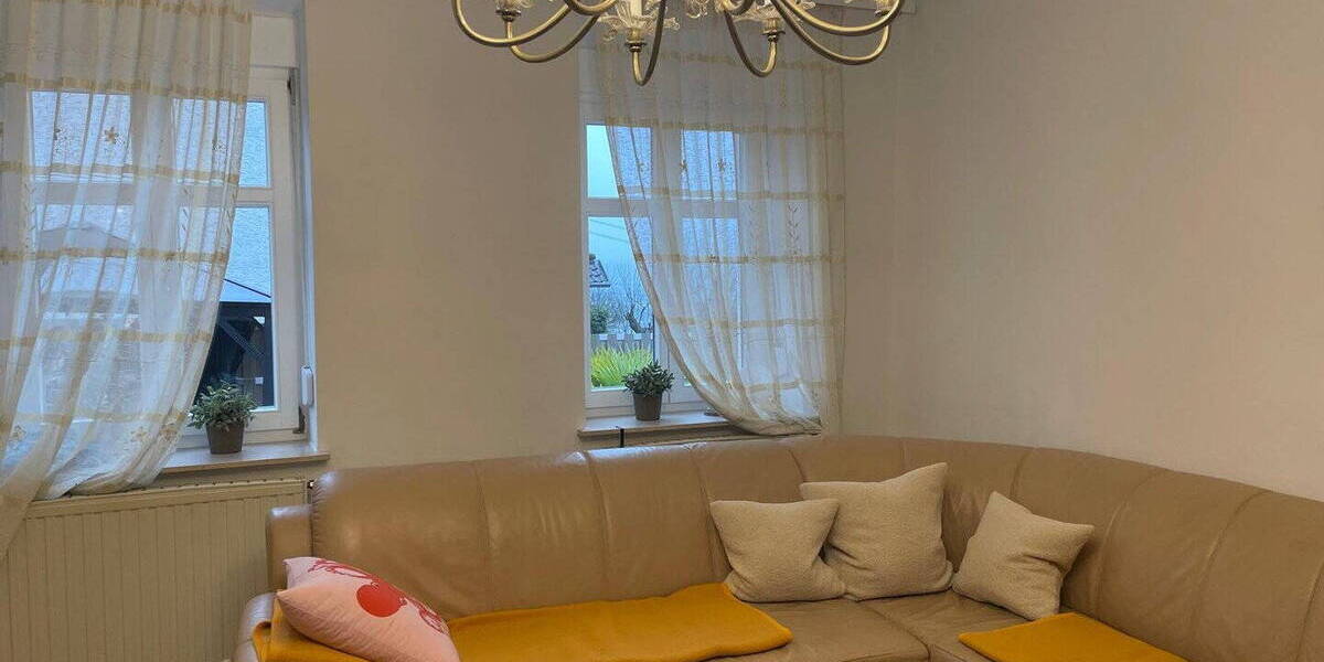 Bauernhaus, Landhaus Schmelz - 8 Zimmer, 180 m&sup2;, 299.000&euro; | Angebot:26128047
