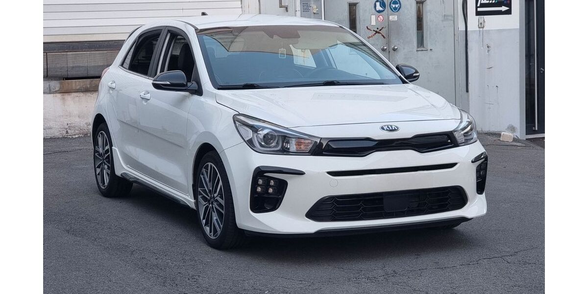 Kia Rio 55.000 km 14.199 &euro; Lüdenscheid 58515