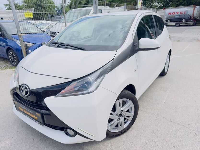 Aygo (X)