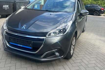 Peugeot 208 55.000 km 6.799 € Kiel 24107