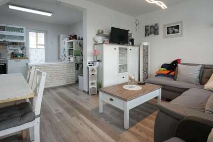 Wohnung Bisingen - 3 Zimmer, 70 m&sup2;, 850&euro; | Angebot:27084805
