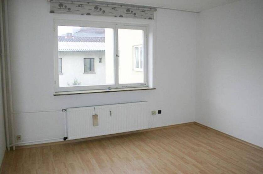 Seltene Gelegenheit: Vermietetes Appartement in der Sanderglacisstraße, Uni-Nähe