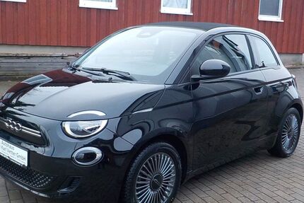 Fiat 500e 13.820 km 22.900 &euro; Cuxhaven 27478
