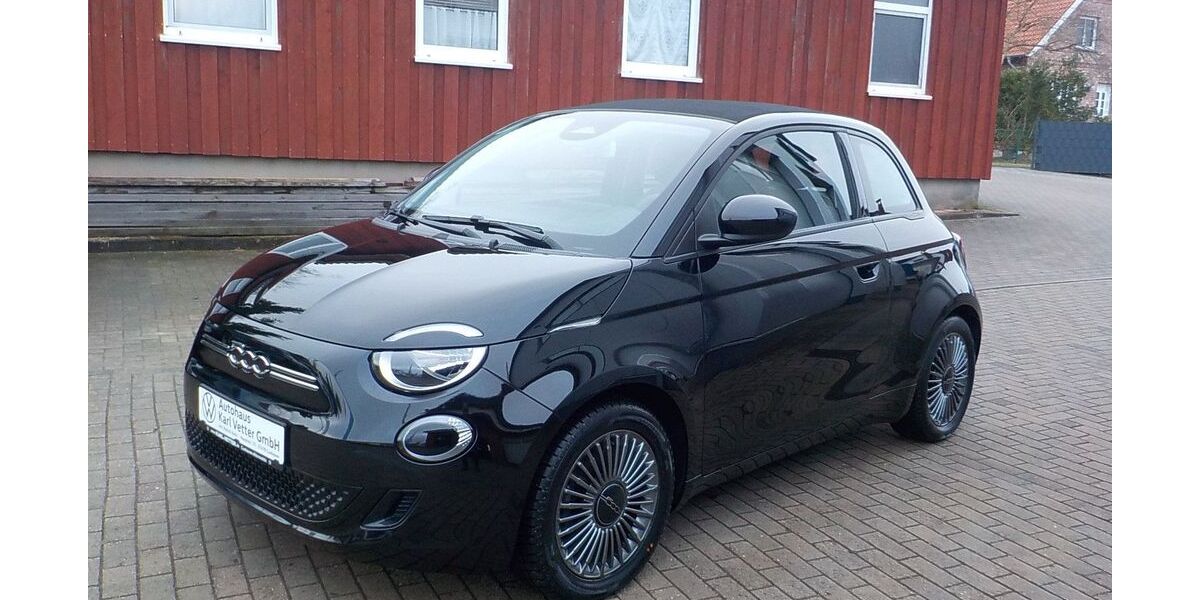 Fiat 500e 13.820 km 22.900 &euro; Cuxhaven 27478