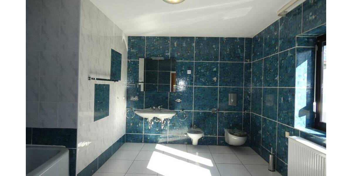 Mehrfamilienhaus, Wohnhaus Auerbach - 6 Zimmer, 200 m&sup2;, 350.000&euro; | Angebot:26017615