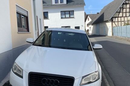 Audi A3 189.000 km 7.500 &euro; Dorndorf 65599