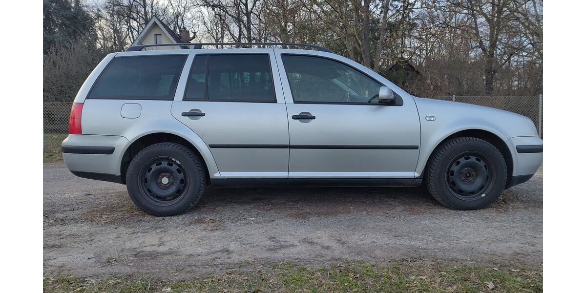 VW Golf 192.300 km 2.500 &euro; Drebkau 03116