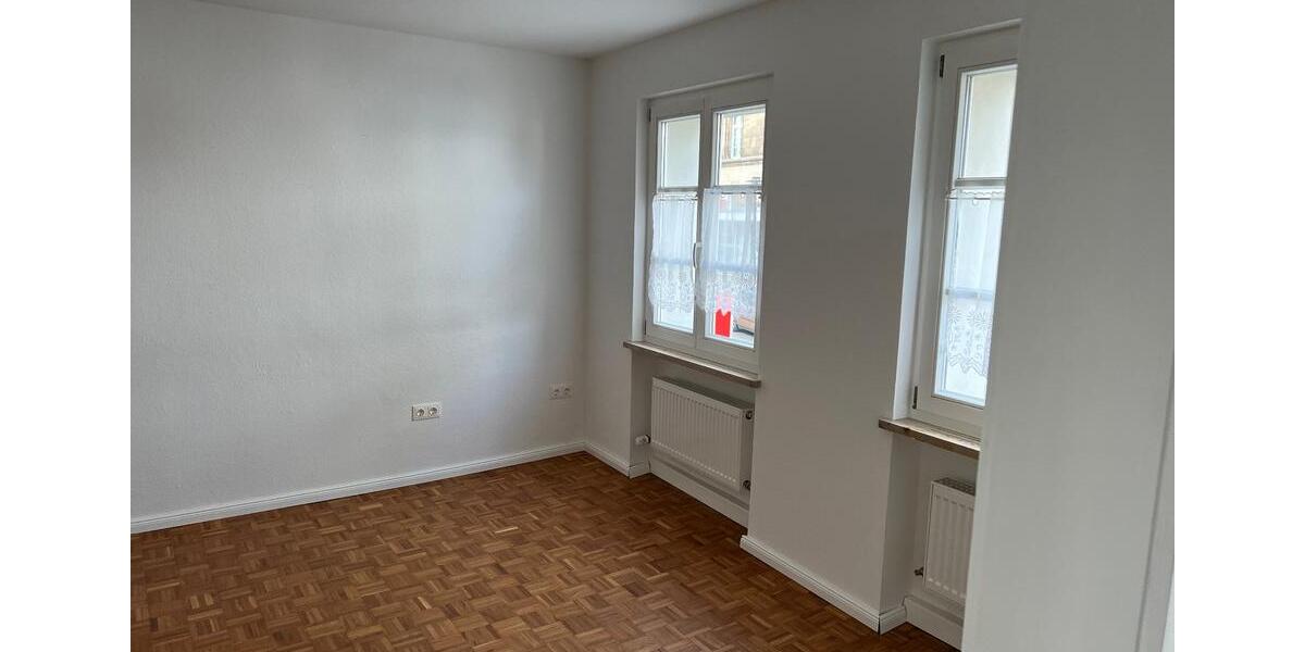 Etagenwohnung Pegnitz - 4 Zimmer, 120 m&sup2;, 960&euro; | Angebot:26337844