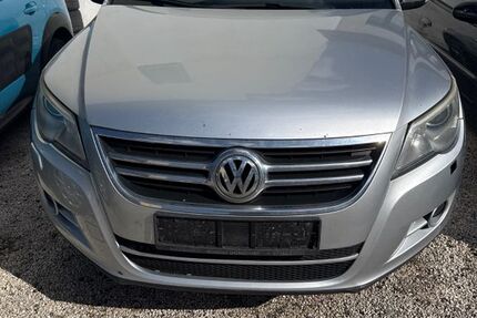 VW Tiguan 300.000 km 3.599 &euro; Berlin 10783