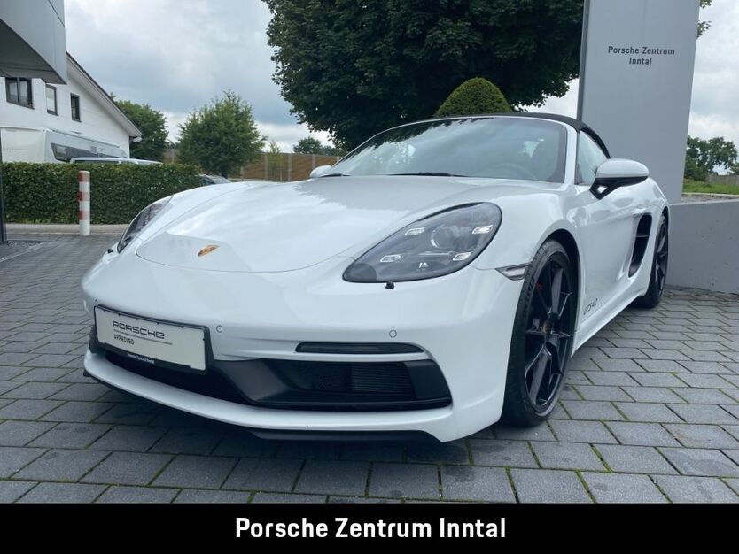Porsche Boxster 25.800 km 89.890 € Raubling 83064
