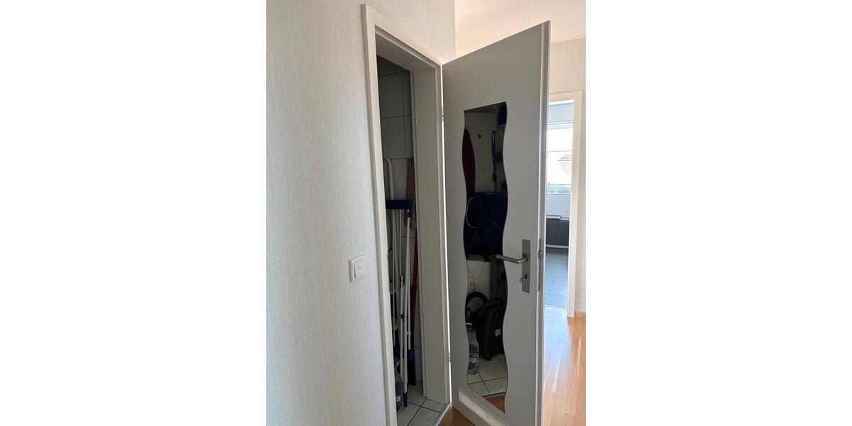 Dachgeschoßwohnung Bielefeld Stieghorst - 2 Zimmer, 61 m&sup2;, 199.000&euro; | Angebot:27038022