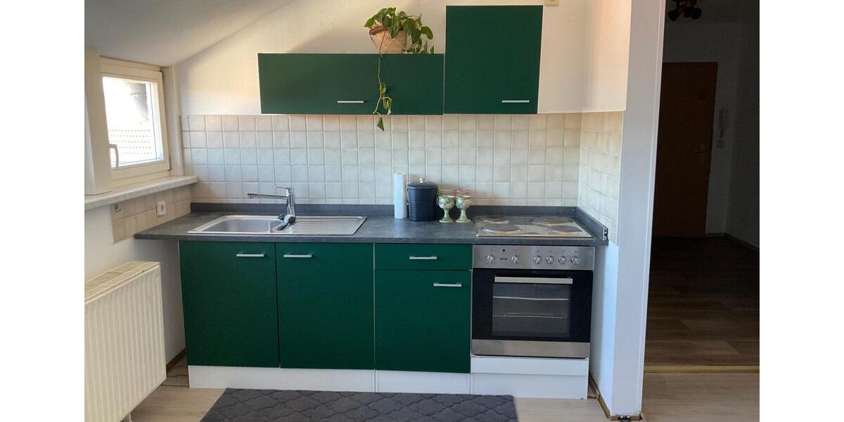 Dachgeschoßwohnung Schleusingen - 2 Zimmer, 46 m&sup2;, 470&euro; | Angebot:25350940