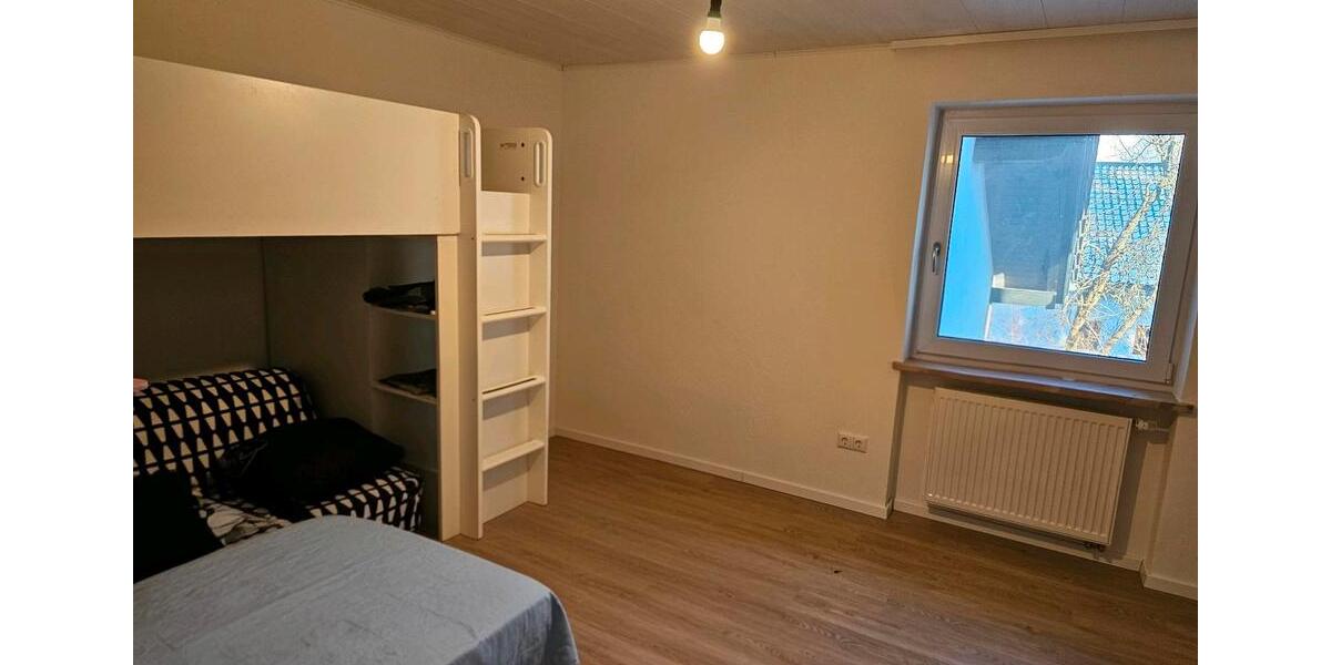 Schöne 90qm Wohnung 3 zimmer