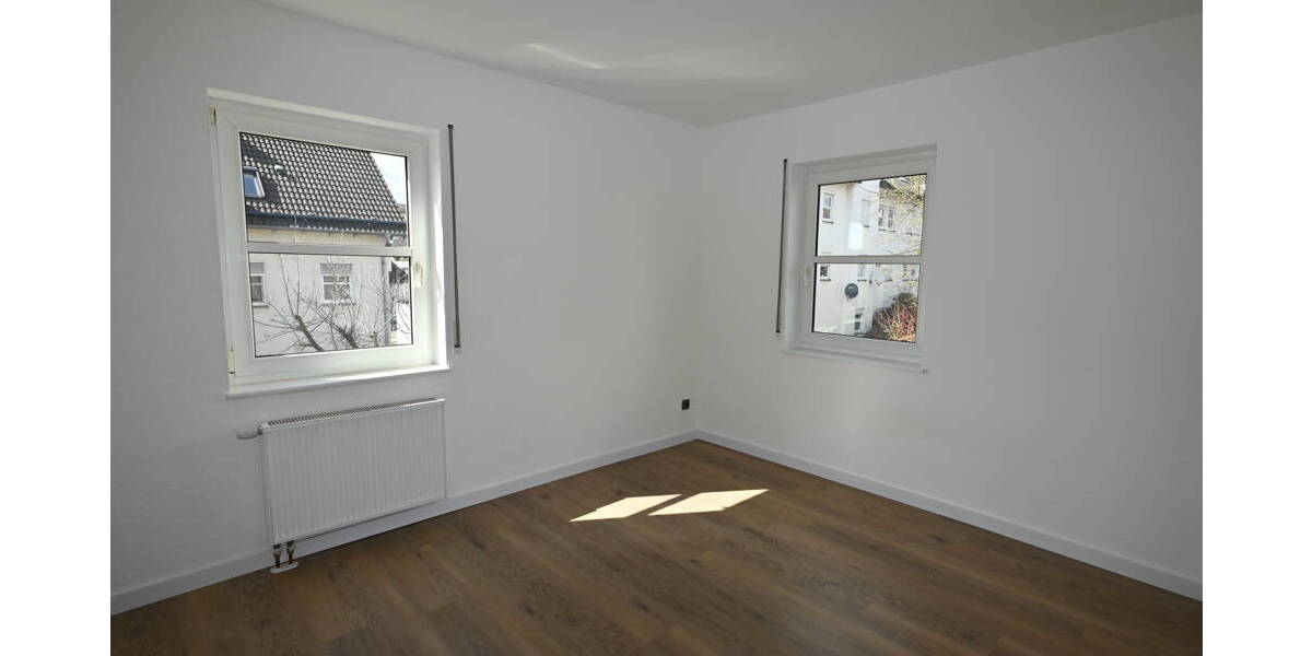 Etagenwohnung Schmallenberg - 3 Zimmer, 87 m&sup2;, 725&euro; | Angebot:26015631