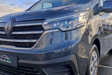 Renault Trafic 22.500 km 29.990 &euro; Paderborn 33100