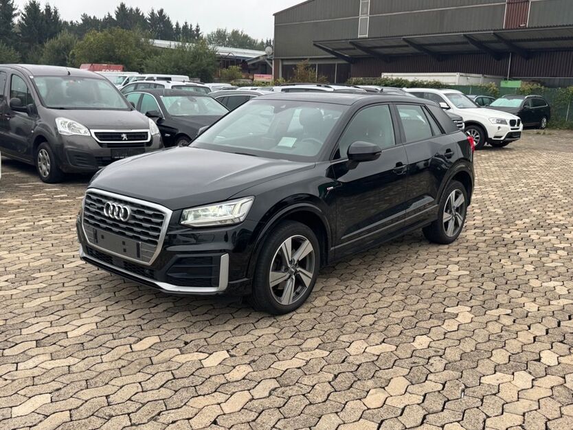 Audi Q2 195.000 km 16.950 € Erbach bei Ulm 89155