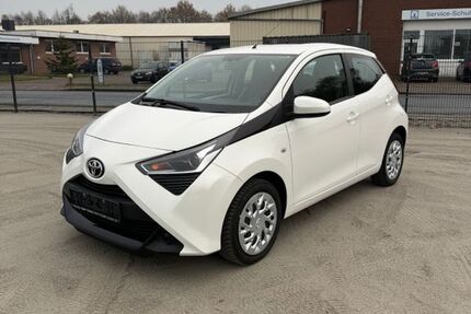 Toyota Aygo (X) 77.000 km 6.900 &euro; Rotenburg Wümme 27356